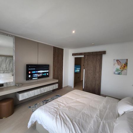 Imperial Suites Hotel Manama Eksteriør bilde