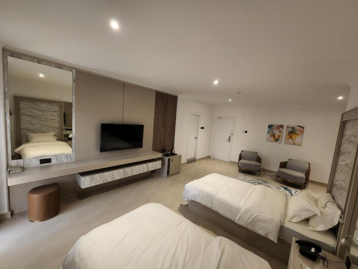 Imperial Suites Hotel Manama Eksteriør bilde