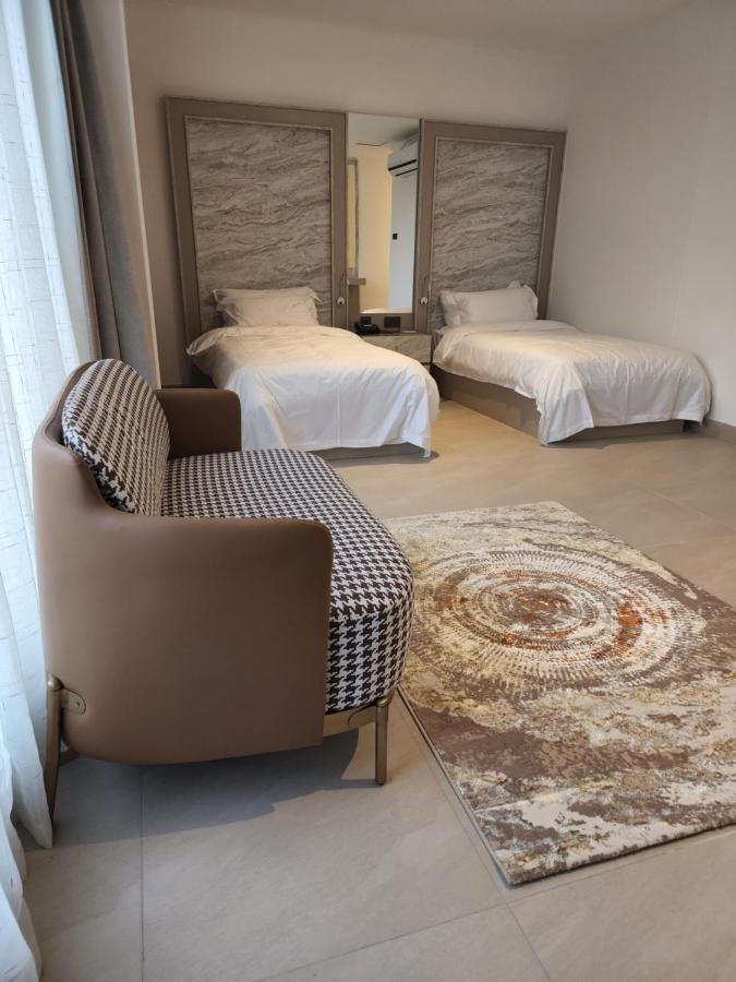Imperial Suites Hotel Manama Eksteriør bilde