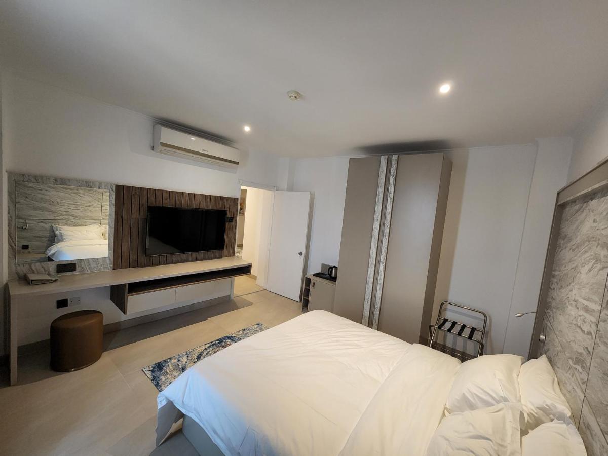 Imperial Suites Hotel Manama Eksteriør bilde